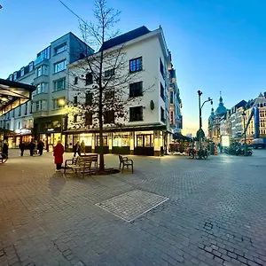 Luxury Historic Center By Rikas Appartamento