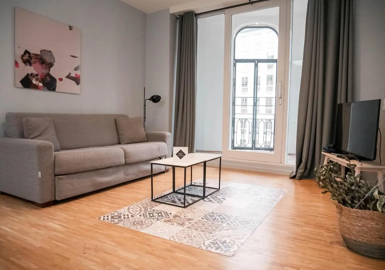 Smartflats - Old Town Antwerp Apartment